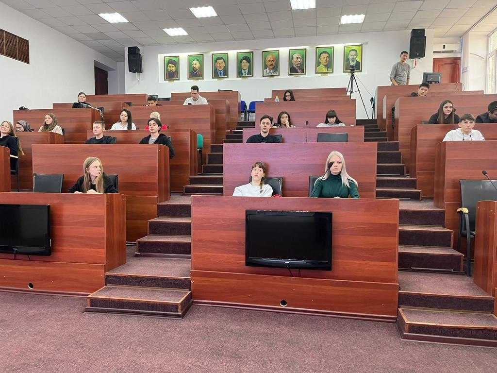 АКАДЕМИЧЕСКАЯ МОБИЛЬНОСТЬ ППС  В ВЫСШЕЙ ШКОЛЕ ЭКОНОМИКИ — 1