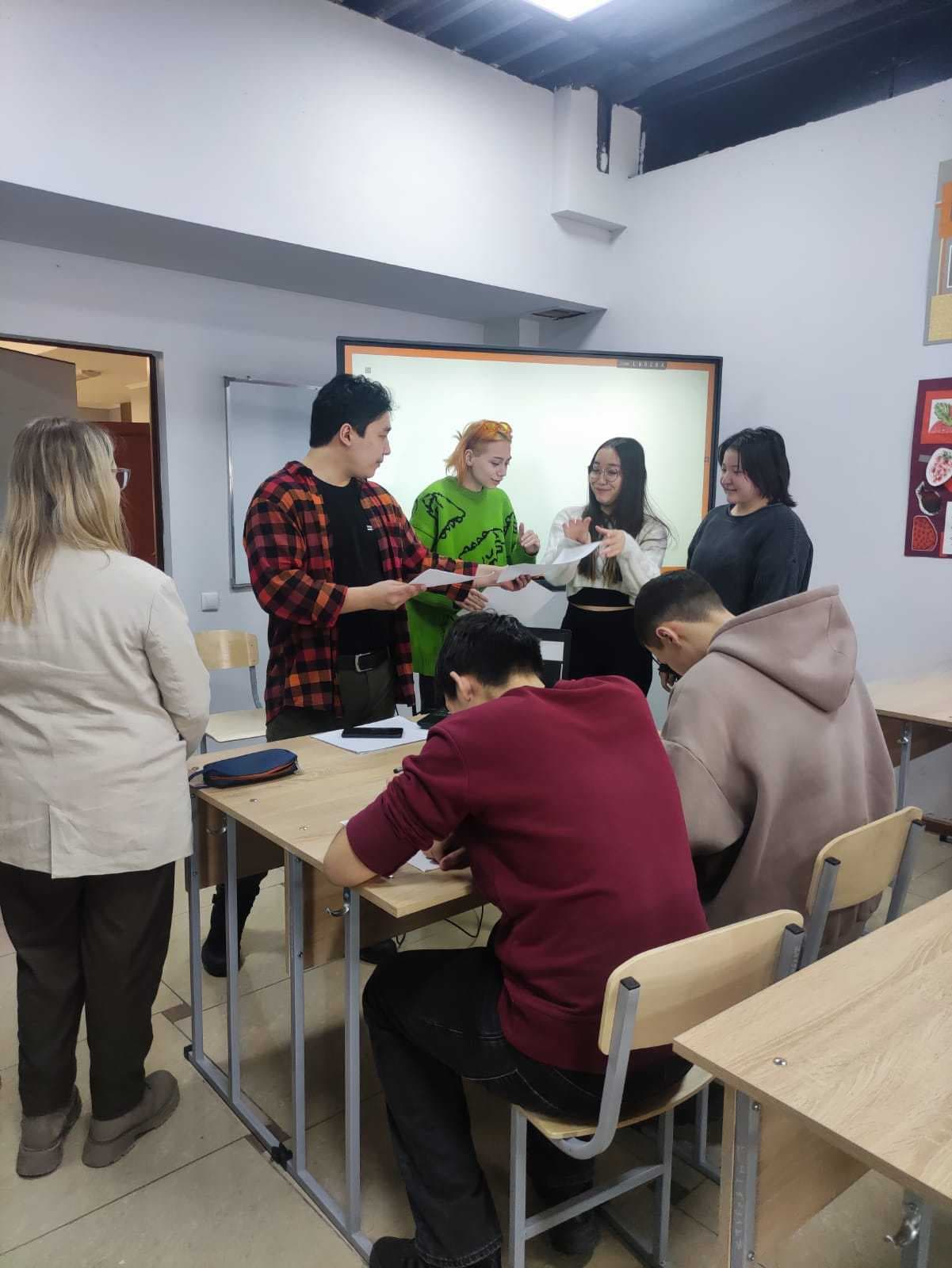 22.02.2024  состоялась  встреча с выпускником университета Дуйсенбеков Адлетом, в новом формате «Face Time» - «Успешные выпускники делятся опытом». — 8