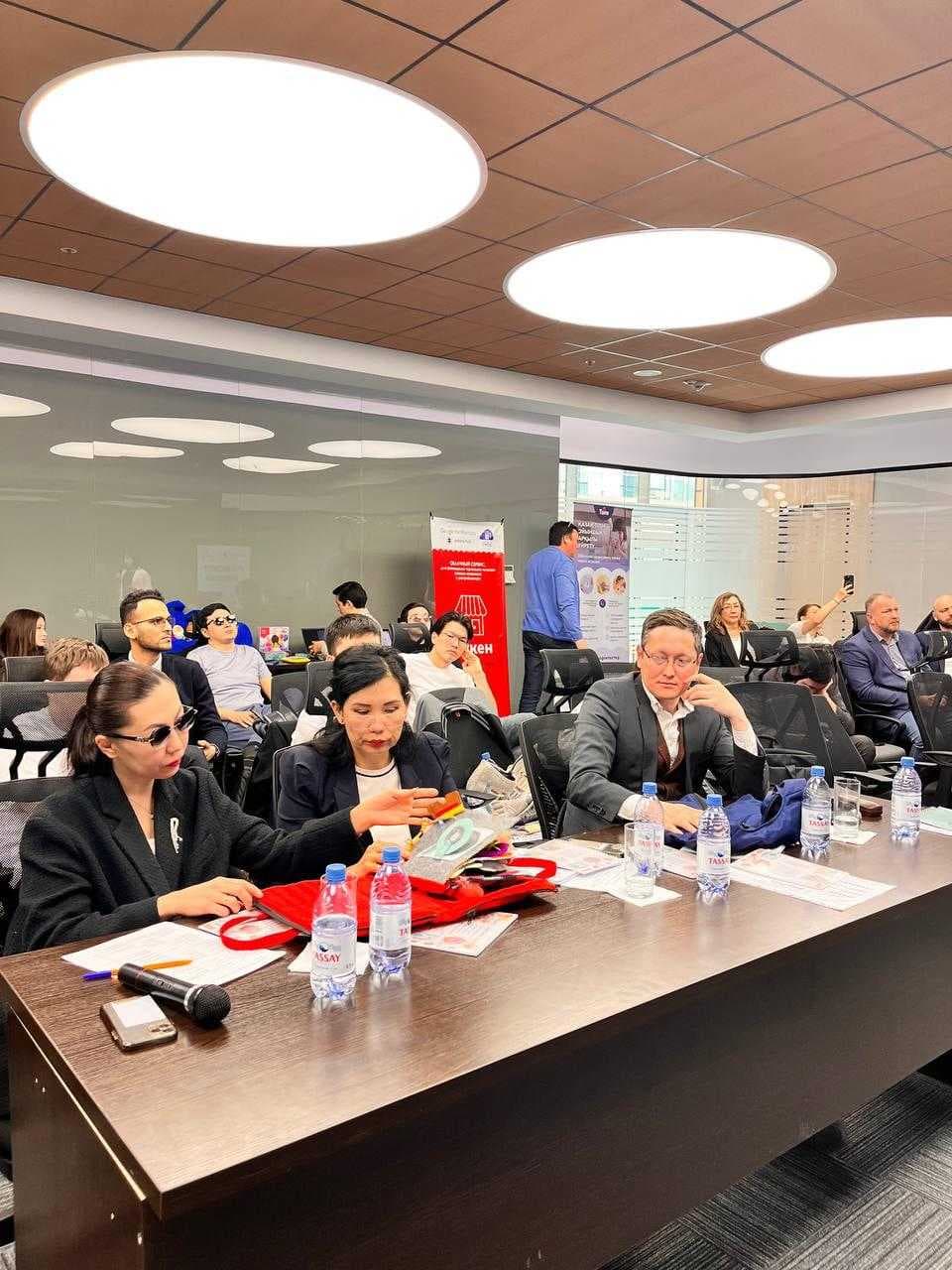 ВПЕРЕД К ИННОВАЦИЯМ: УСПЕШНОЕ ЗАВЕРШЕНИЕ ИНКУБАЦИОННОЙ ПРОГРАММЫ «AIU BUSINESS INNOVATION» — 3