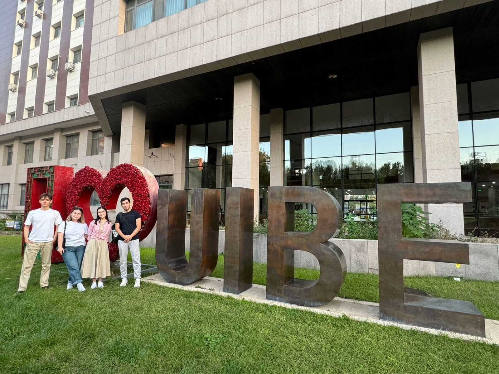 СТУДЕНТЫ ДВУДИПЛОМНОЙ ПРОГРАММЫ В КИТАЙСКОЙ НАРОДНОЙ РЕСПУБЛИКЕ — 1