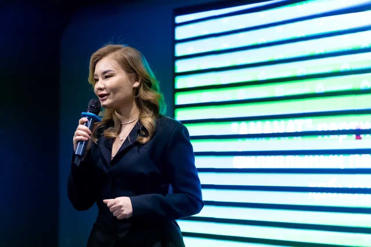Будущее страны в руках молодежи:  35 молодых активистов стали частью AMANAT! — 7
