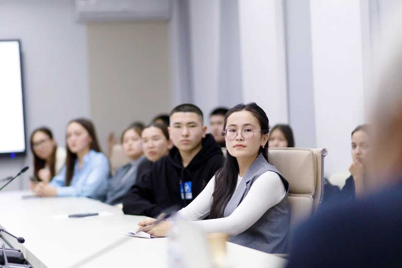 Академическое осмысление истории: семинар в AIU — 4