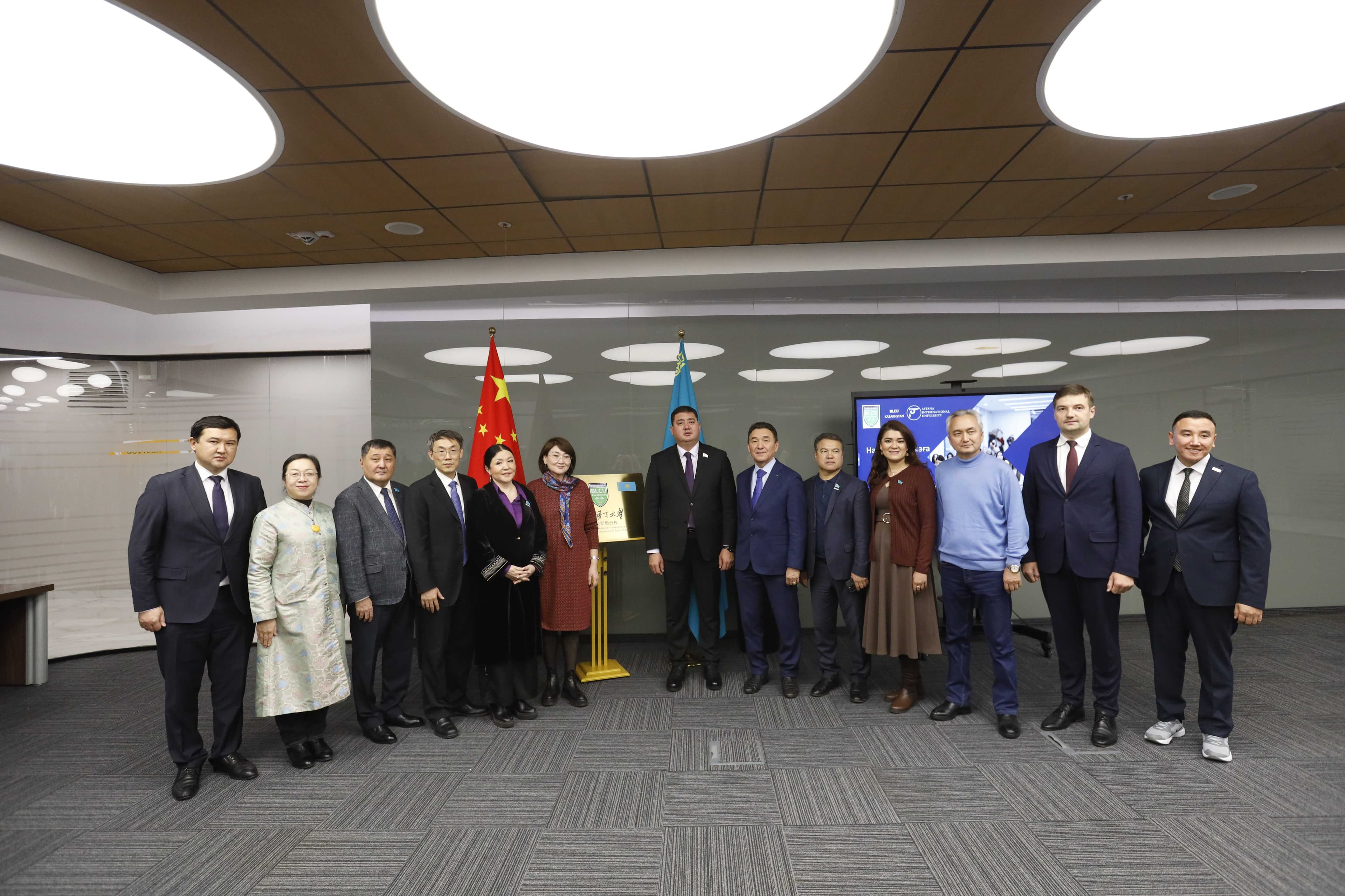 Новые горизонты для молодежи: визит депутатов в BLCU Kazakhstan — 4