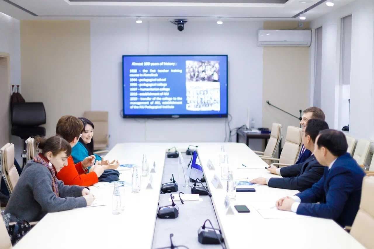 Чрезвычайный и Полномочный Посол Германии посетила Astana International University — 1