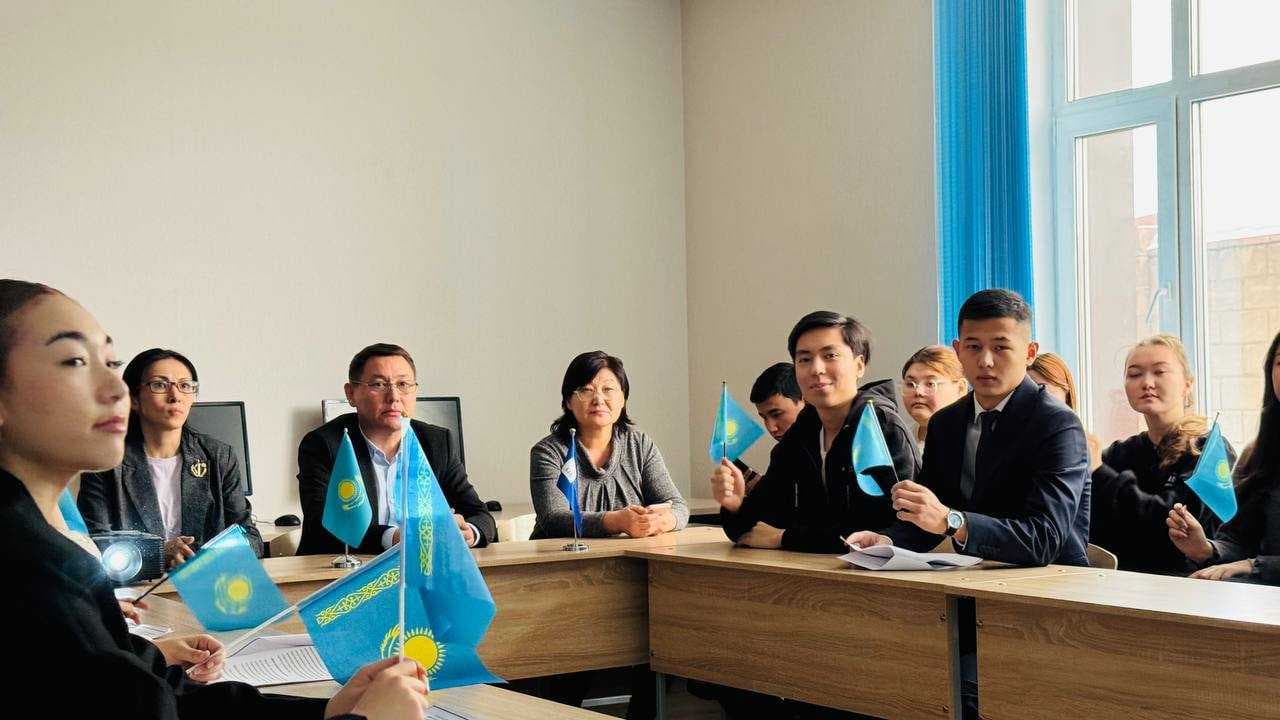 В Высшей школе права прошел круглый стол: «Образованная молодежь – будущее независимого Казахстана» — 3