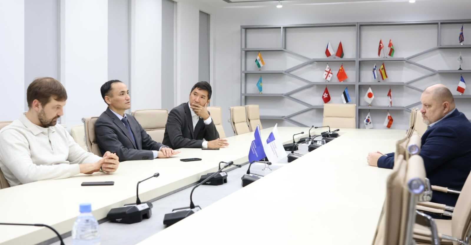 📢 Визит Чрезвычайного и Полномочного Посла Словацкой Республики в AIU! — 3
