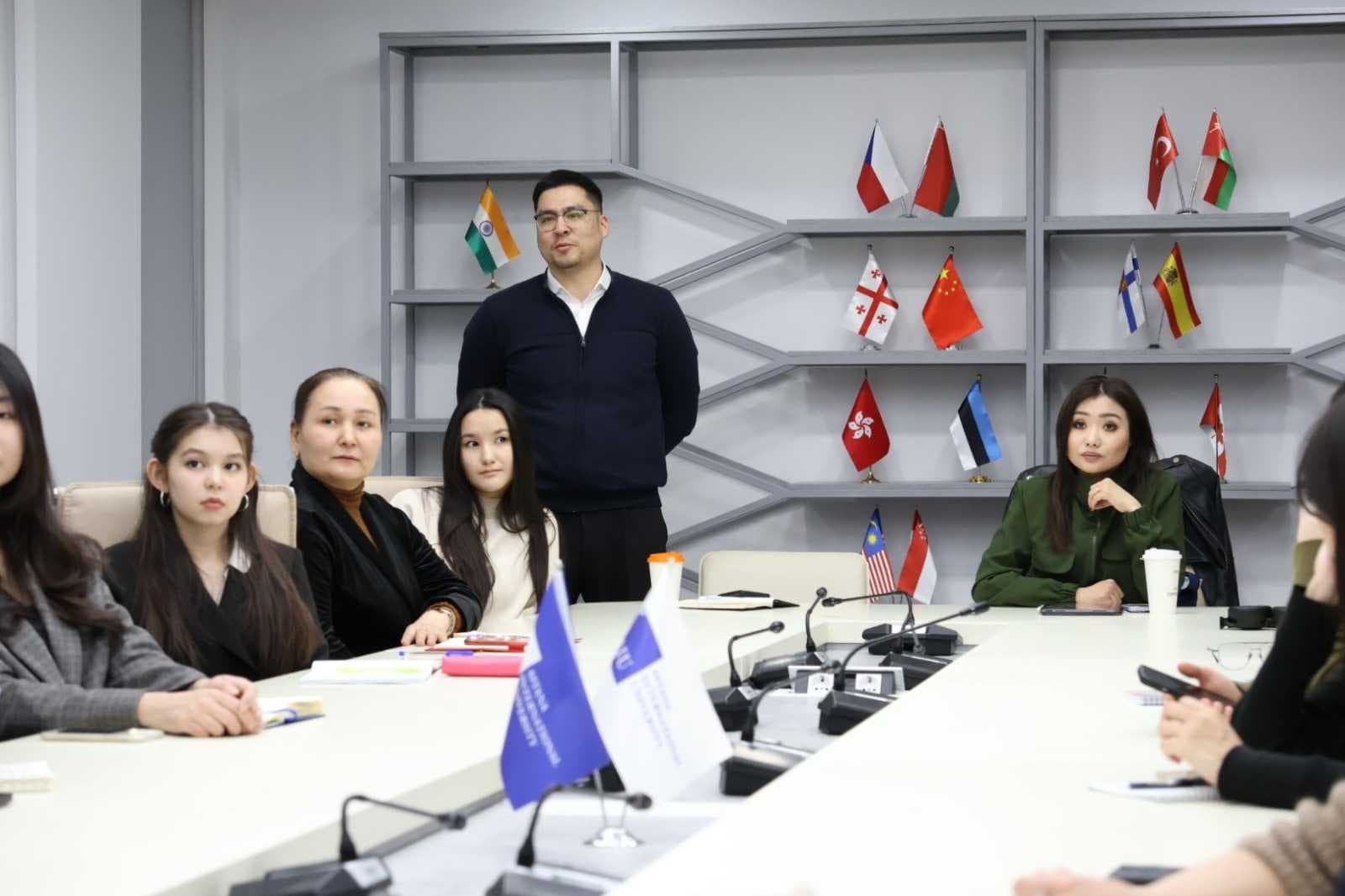 📢 Визит Чрезвычайного и Полномочного Посла Словацкой Республики в AIU! — 7