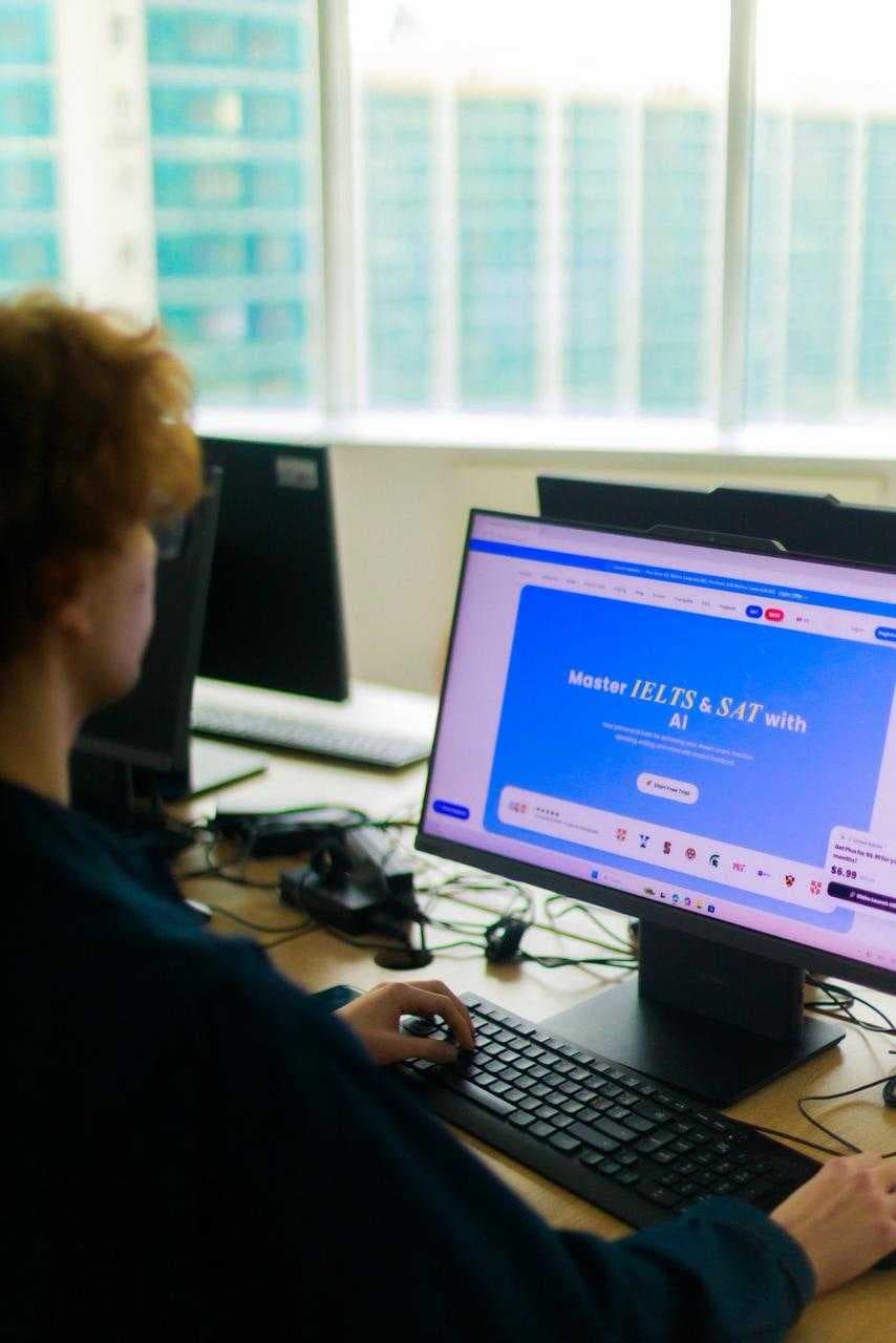 THE PERSON: Марк Царенко. Как в 19 лет получить грант от Google и бросить вызов системе образования? — 2