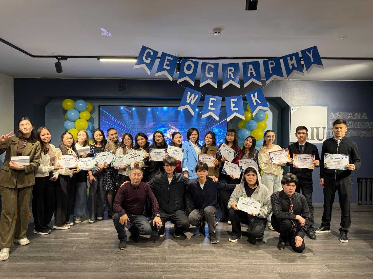 13–17 сәуір аралығында «Әлем біздің алақанда» тақырыбында география апталығы өтті.