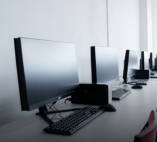 Карьера и практика